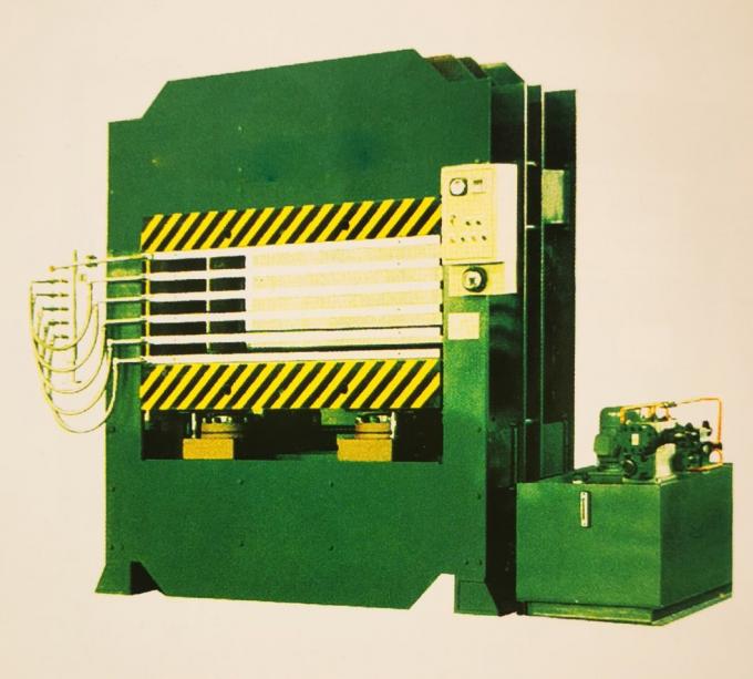 Machine fraîche en bois 220V de presse de presse à mouler de certification de la CE pour le travail du bois 1