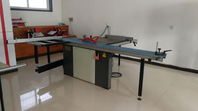 Le panneau électrique en bois résistant de Tableau de la presse à mouler 220V a vu 0