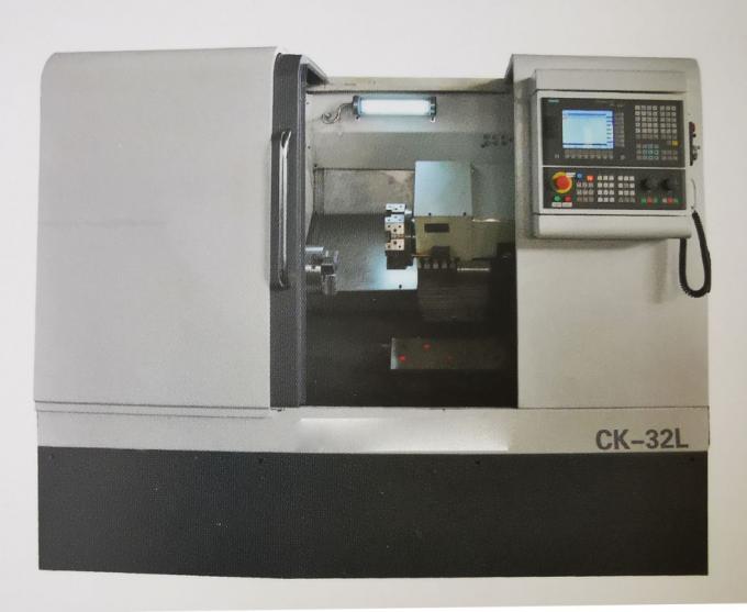 Tour électrique de commande numérique par ordinateur de haute précision du tour Mt6 en métal de commande numérique par ordinateur avec le système de contrôle de programme 3