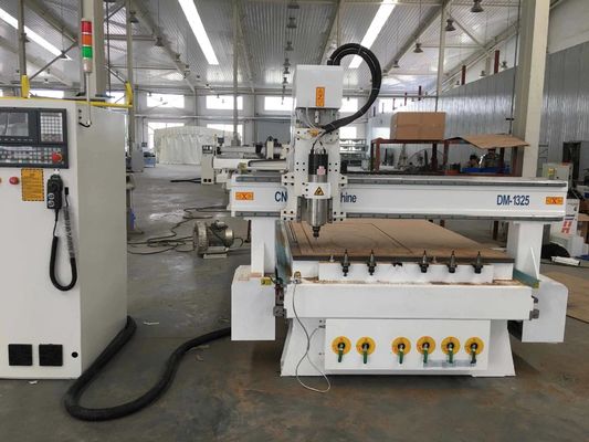 certification en pierre d'OIN de mode d'alimentation manuelle de machine de routeur de commande numérique par ordinateur de 1000mm
