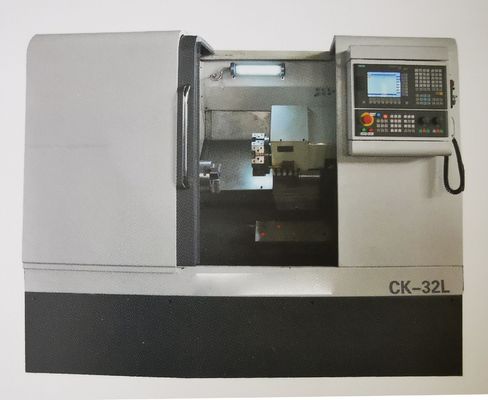 Tour électrique de commande numérique par ordinateur de haute précision du tour Mt6 en métal de commande numérique par ordinateur avec le système de contrôle de programme