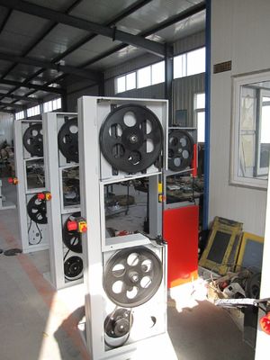 710mm la bande en bois de coupe de 14 pouces ont vu la machine verticale résistante de scie de bande