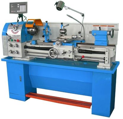 Tour à grande vitesse de précision en métal de vibration de tour en métal de commande numérique par ordinateur de Cq6232e anti